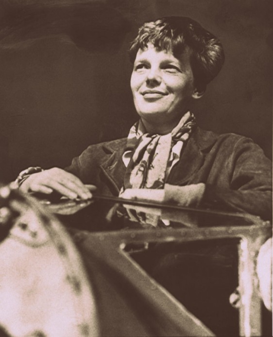 Amelia Earhart – A mais icônica aviadora em Natal Amelia_earhart_01