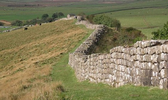 Hadrians-wall-Greenhead-Lough-Velela-pub-e1334082953226