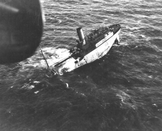 Navios de carga eram as vítimas principais dos submarinos alemães. 